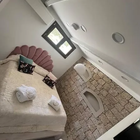 Luxury & Relax